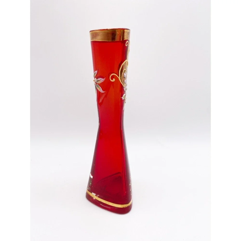 The Unbranded Brand ruby red